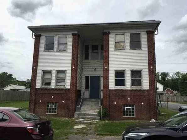 2708-2710 Walnut Ave, Altoona, PA 16601