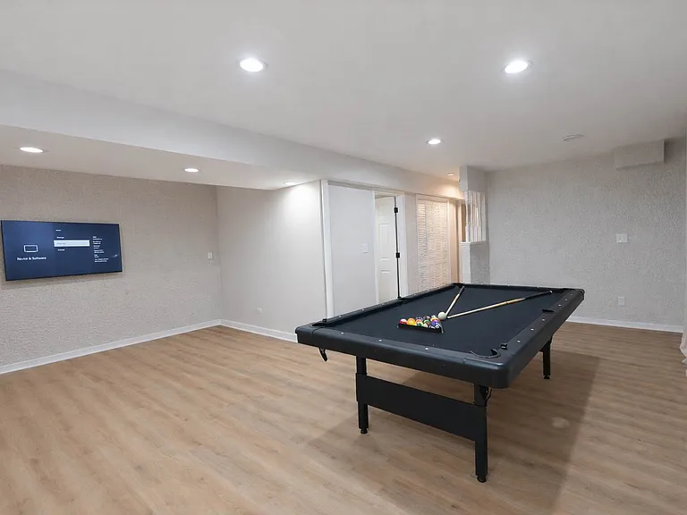 2207 Francine Ave — Photo 2