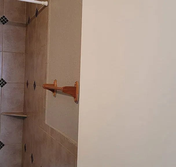 8804 Schick Rd — Photo 3