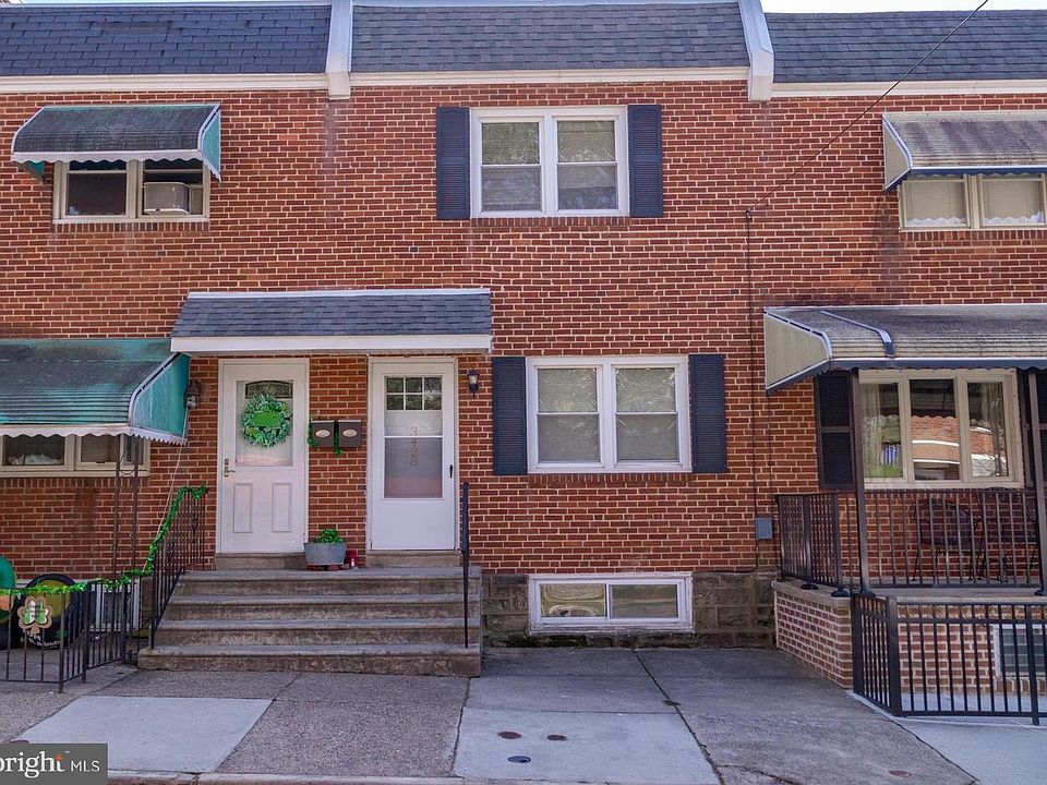 1st image of 3428 Ainslie St