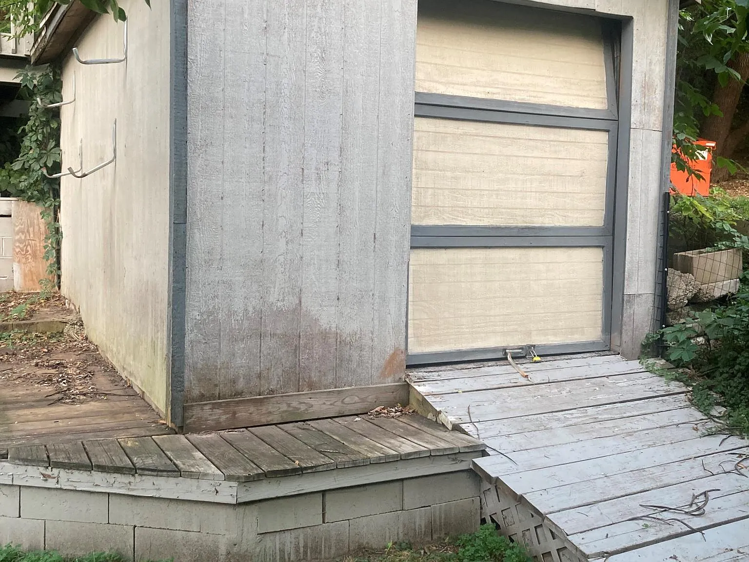 664 State St — Photo 2