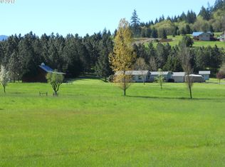 48580 McFarland Rd, Oakridge, OR 97463