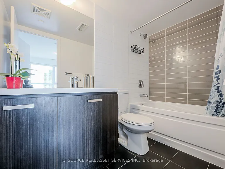 125 Redpath Ave #3005 — Photo 6