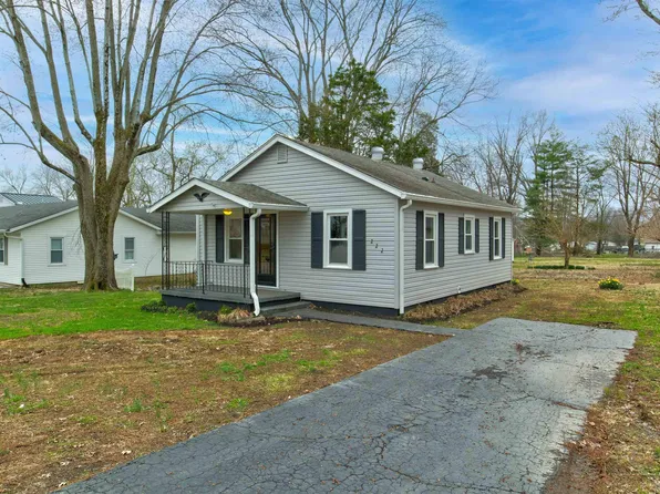 222 N Illinois St, Chandler, IN 47610