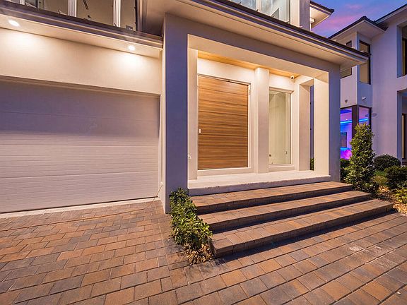 5th image of 2611 Clematis Place
