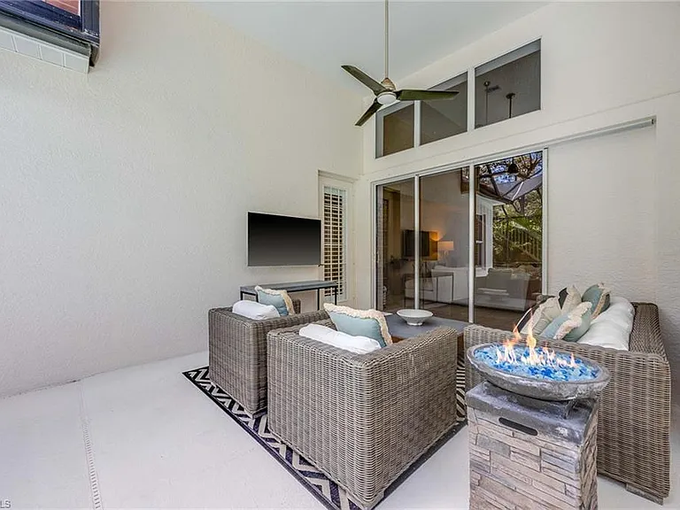 12885 Brynwood Way — Photo 33