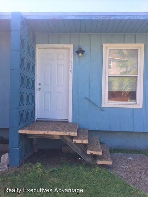 1st image of 1515 Bayou Homes Dr