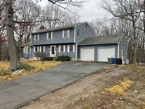 2nd image of 1580 N Peters Ln
