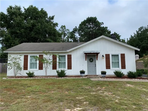 6608 Timbers Dr, Mobile, AL 36695