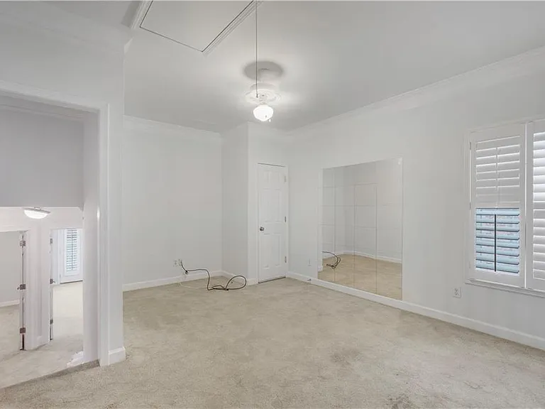 3405 Regent Pl SW — Photo 12