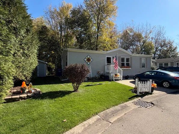 3353 Buckthorn Cir, Jackson, MI 49201