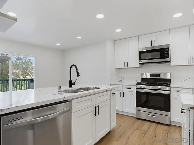 6968 Camino Amero — Photo 21