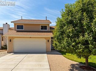 5177 Solar Ridge Dr, Colorado Springs, CO 80917