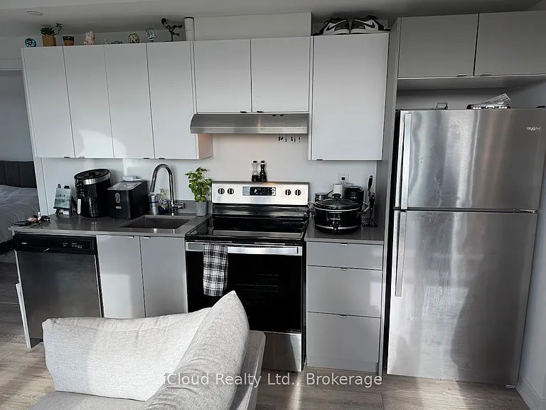 3210 Dakota Cmn #A507 — Photo 5