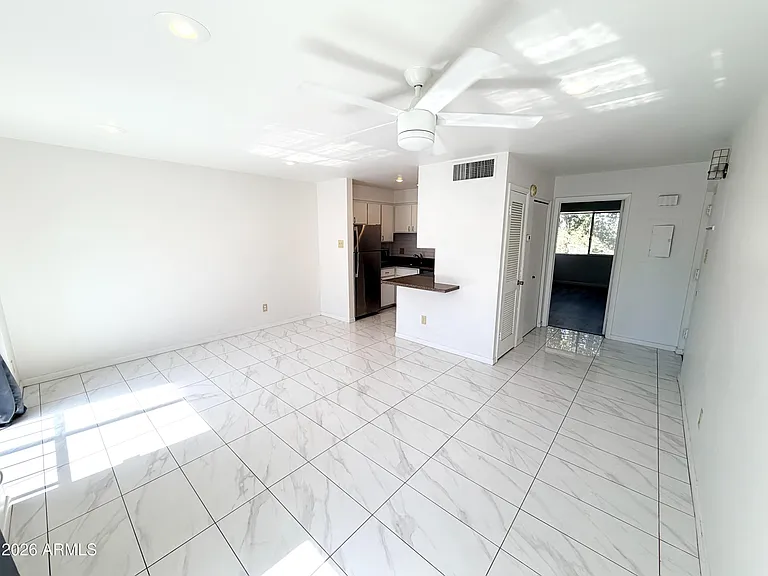 1016 E Osborn Rd #F — Photo 5