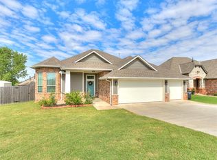 1301 Atalon Dr, Moore, OK 73160