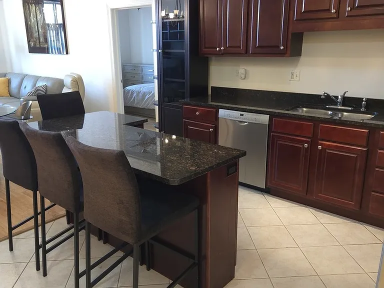 4330 N Neva Ave #305 — Photo 4