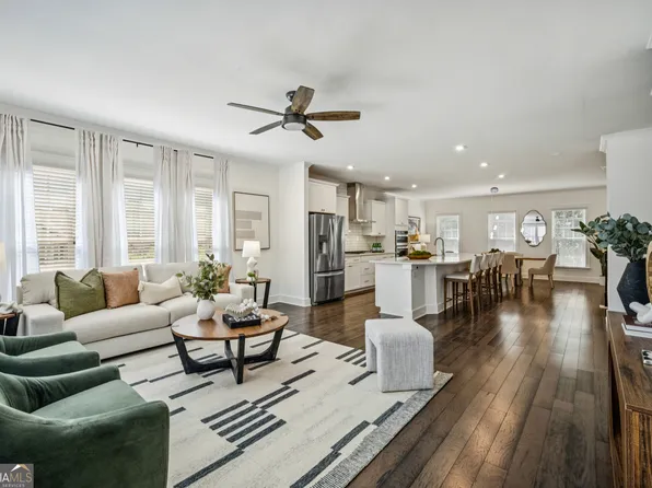 1180 Warner Park Ct, Decatur, GA 30033