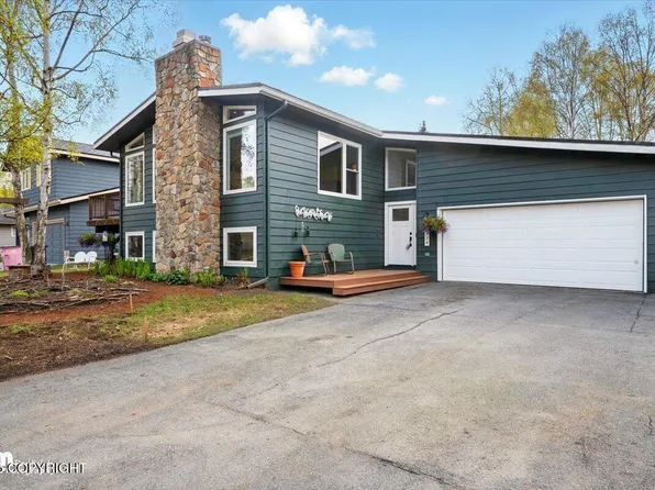 3334 Wentworth St, Anchorage, AK 99508