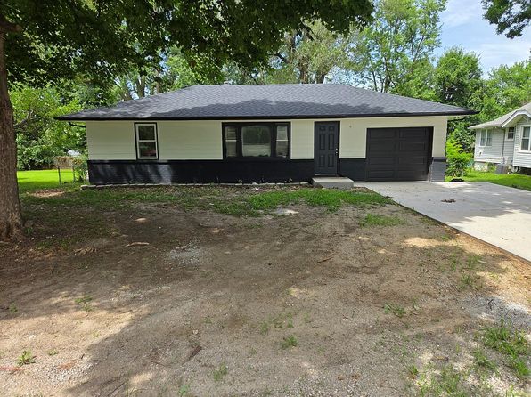 5104 N Lister Ave