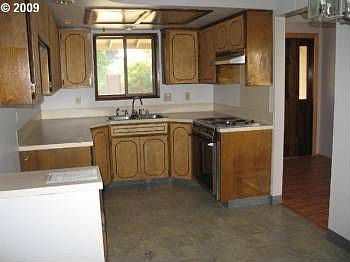 3rd image of 12801 NE 11th Ct