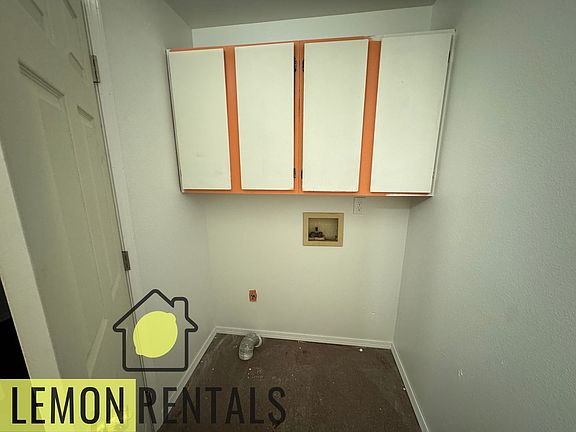 2nd image of 902 N 9th Ave #4