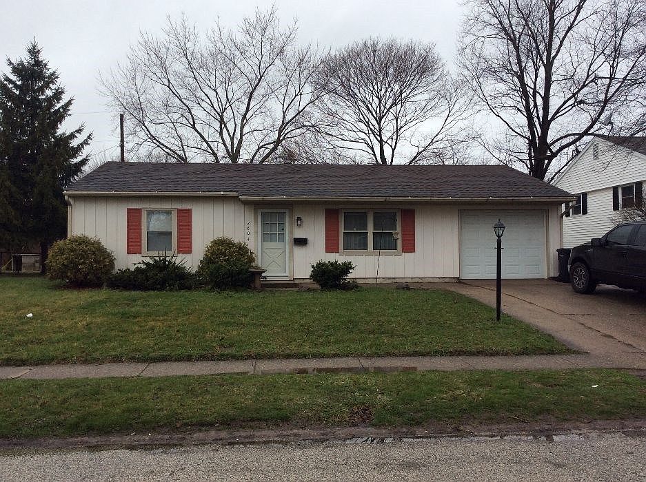 1st image of 2604 Summerfield Dr