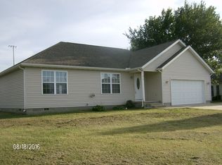 210 Carl Junction Rd, Webb City, MO 64870