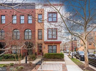 5701 44th Ave, Hyattsville, MD 20781