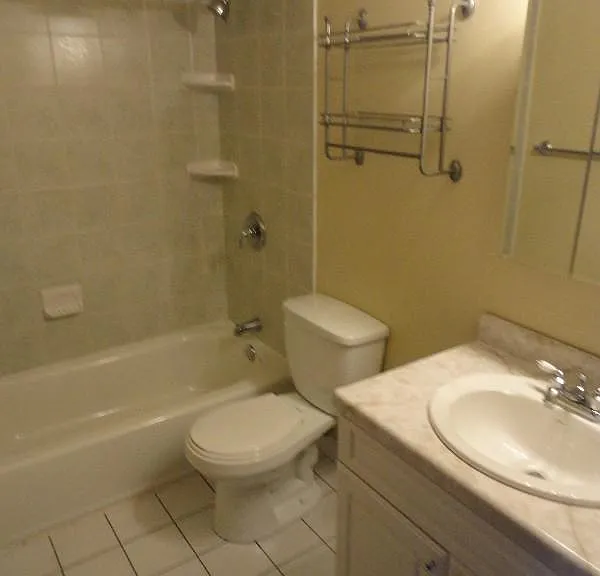 321 Laporte Ct — Photo 16