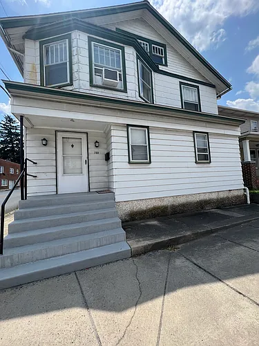 733 York St #1 Photo 1