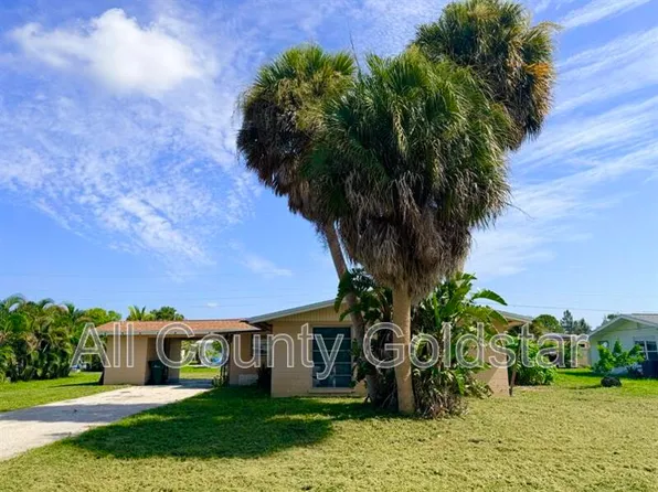 412 Palm Creek Dr, Englewood, FL 34223