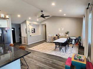 700 D Ave, Axtell, NE 68924