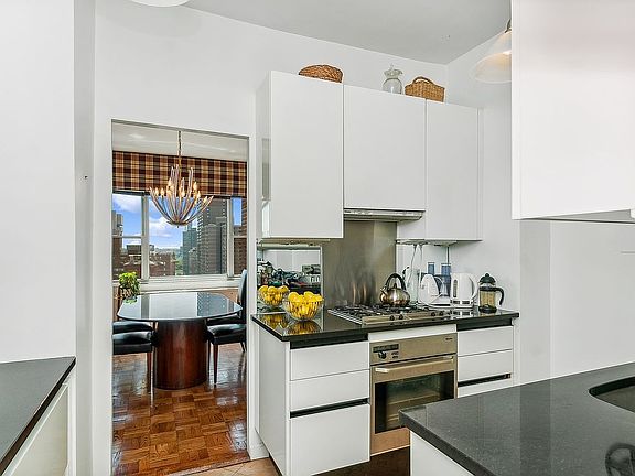 3rd image of 340 E 64th St APT 19K
