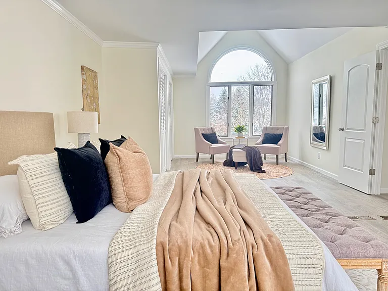 400 Tiburon Ln — Photo 42