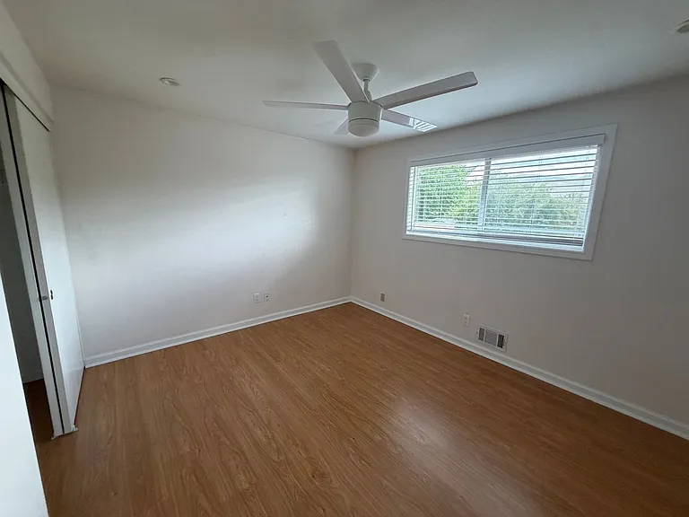 3 Heather Cir — Photo 9