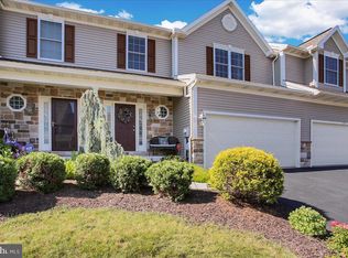 805 Rosemont Ct, Reading, PA 19610