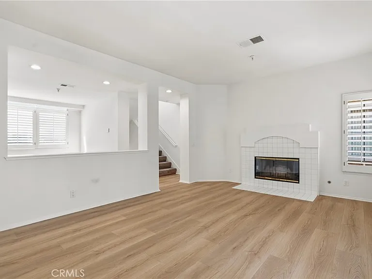14075 Lemoli Ave — Photo 21