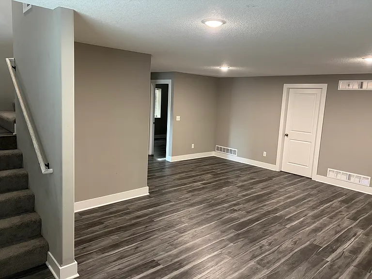 5260 N Toben Dr — Photo 10