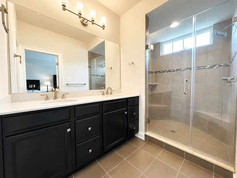 506 Cliff Ln — Photo 16
