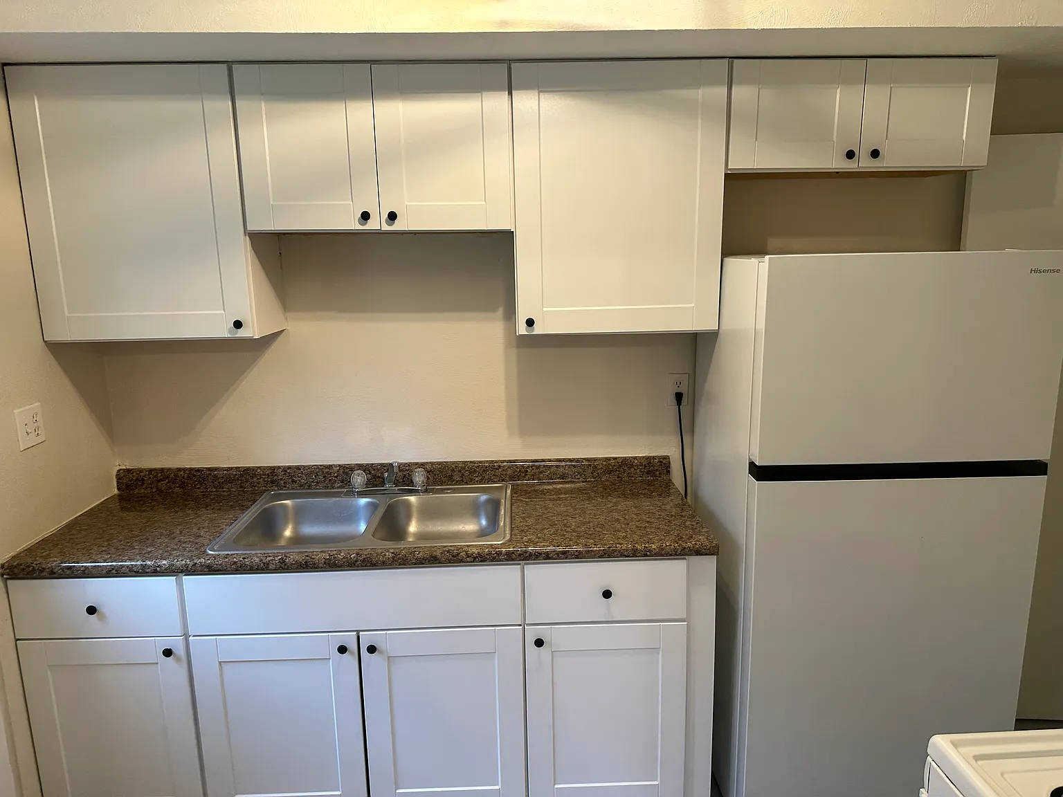 2 bed, 1072 sqft, $1,450 — Photo 4