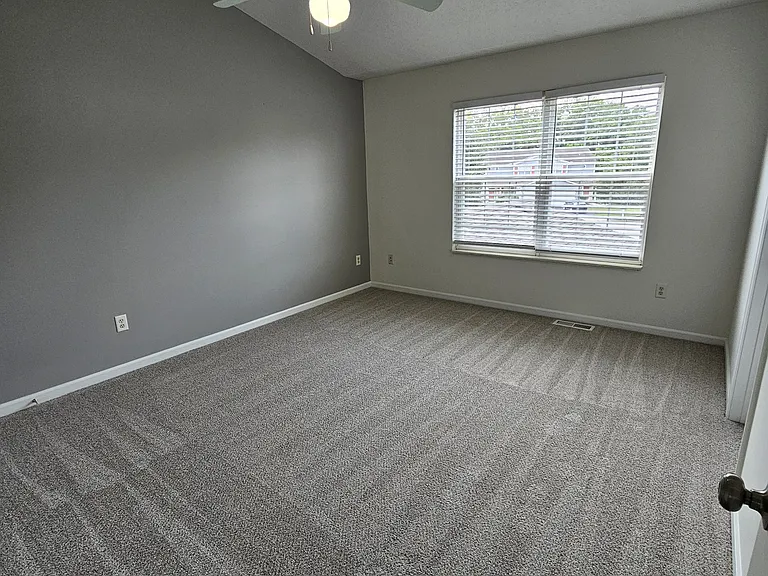 126 Wagnalls Ct — Photo 10