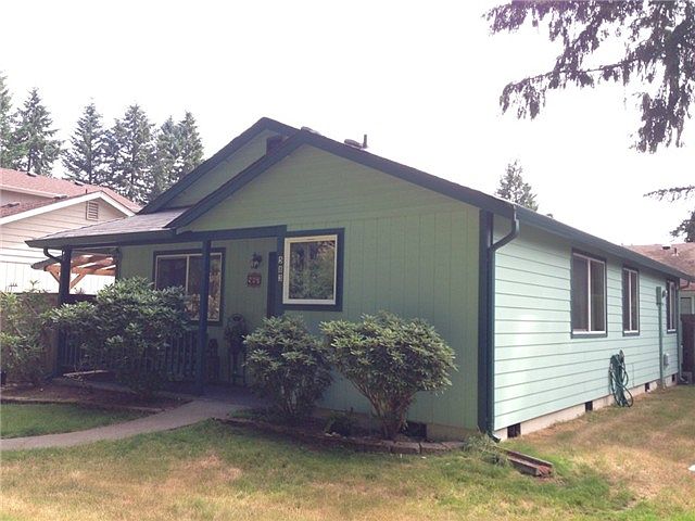 1st image of 583 Malibu Dr SE