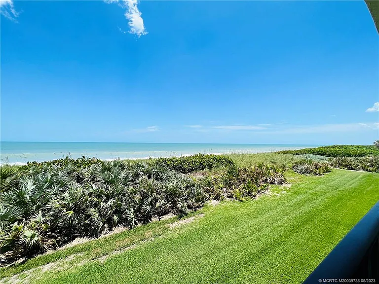 9490 S Ocean Dr #213 — Photo 27