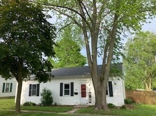 108 N Grove St, Lexington, IL 61753