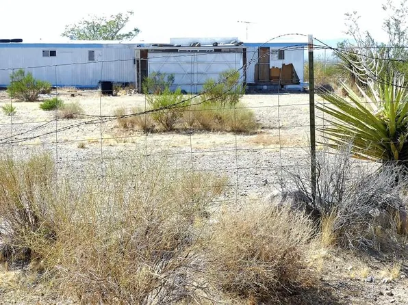 15257 N Holiday Dr, Dolan Springs, AZ 86441