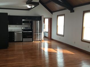 15526 Hickory St APT B, Basehor, KS 66007