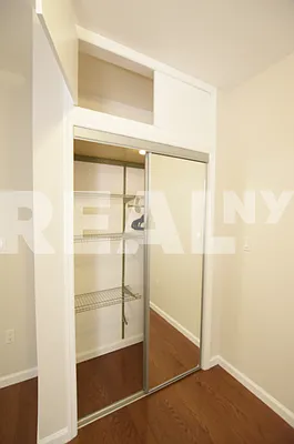 Rented by REAL New York | media 8