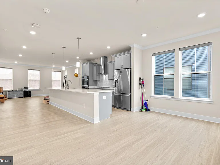 7638 Quartzite Ln — Photo 14