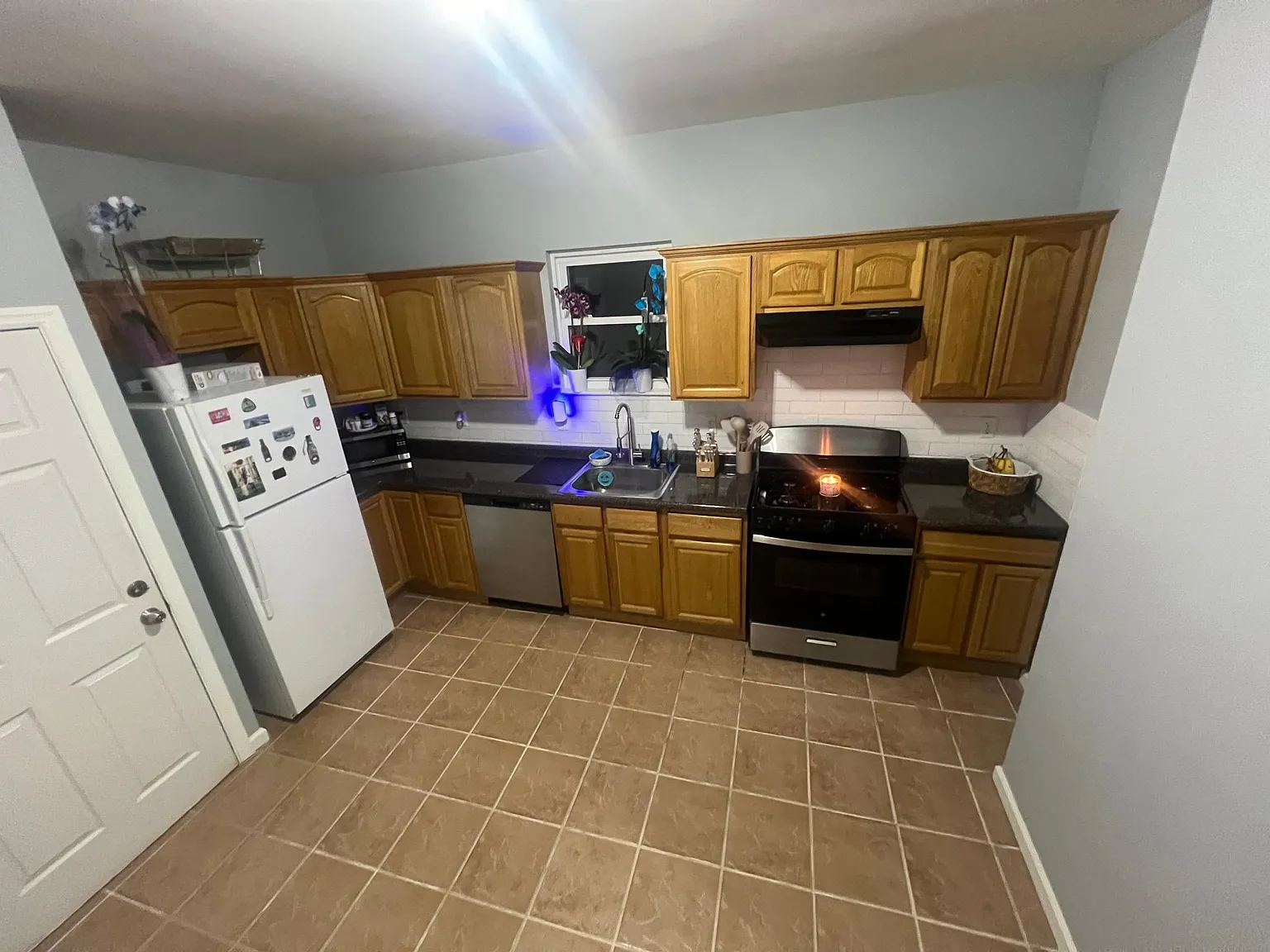 326 Chestnut St — Photo 4